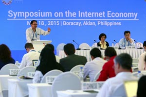 Symposium on the Internet Economy 051